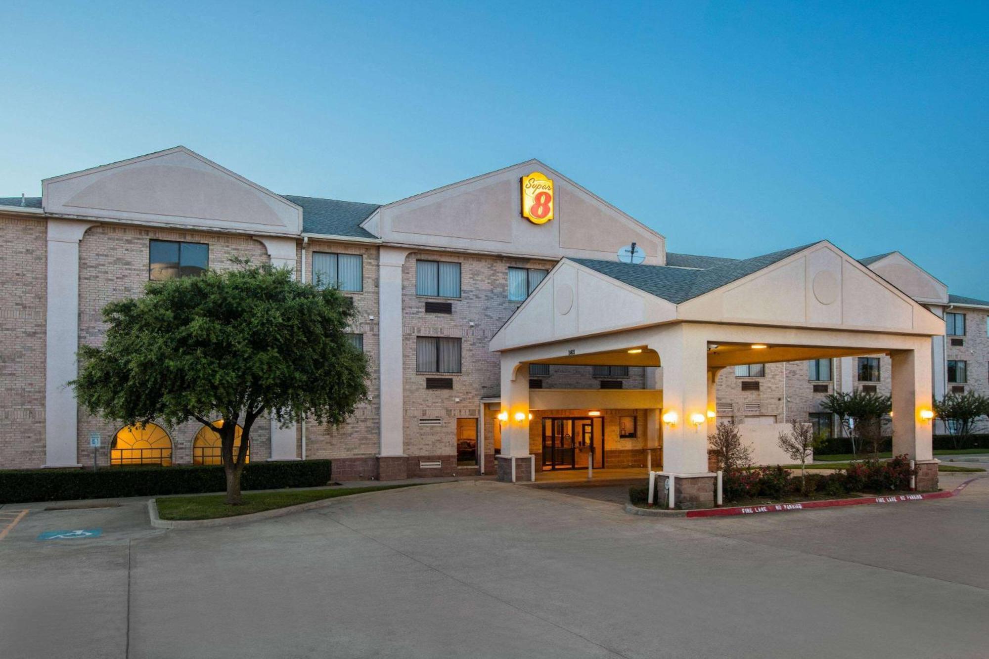 ซูเปอร์ 8 บาย วินด์แฮม การ์แลนด์ นอร์ท ดัลลัส แอเรีย Hotel ภายนอก รูปภาพ